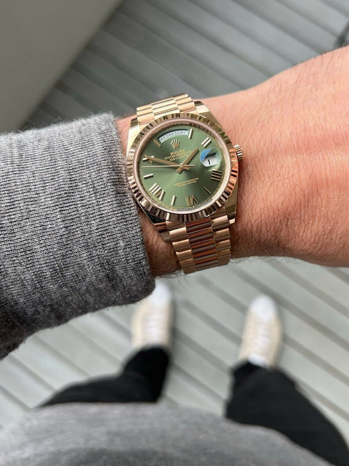 Rolex Gold Automatic Oyster Perpetual Day-Date 40 + boîte Rolex offerte + Papier d'authenticité + 1 an de garantie + Livraison gratuite